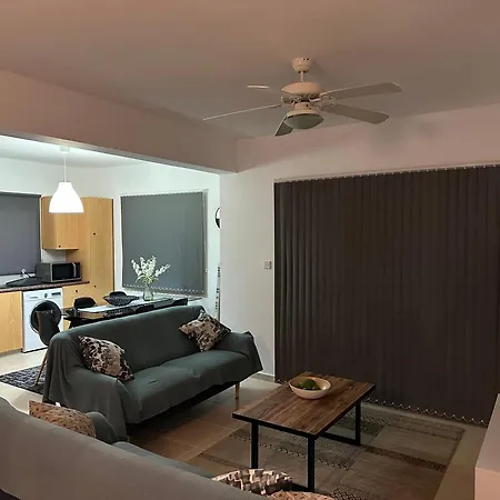 Sirena Sunrise, 4 * Paphos