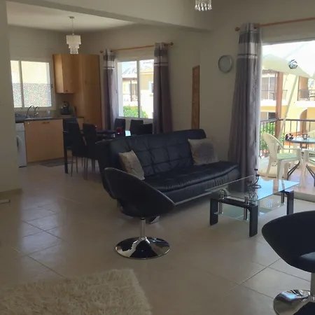 Sirena Sunrise, Apartment 4