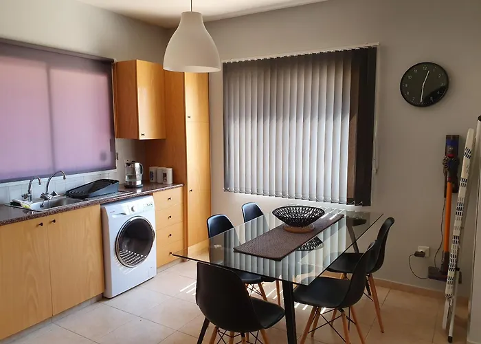 Sirena Sunrise, 4 Paphos