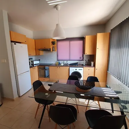 Sirena Sunrise, Apartment 4 Paphos